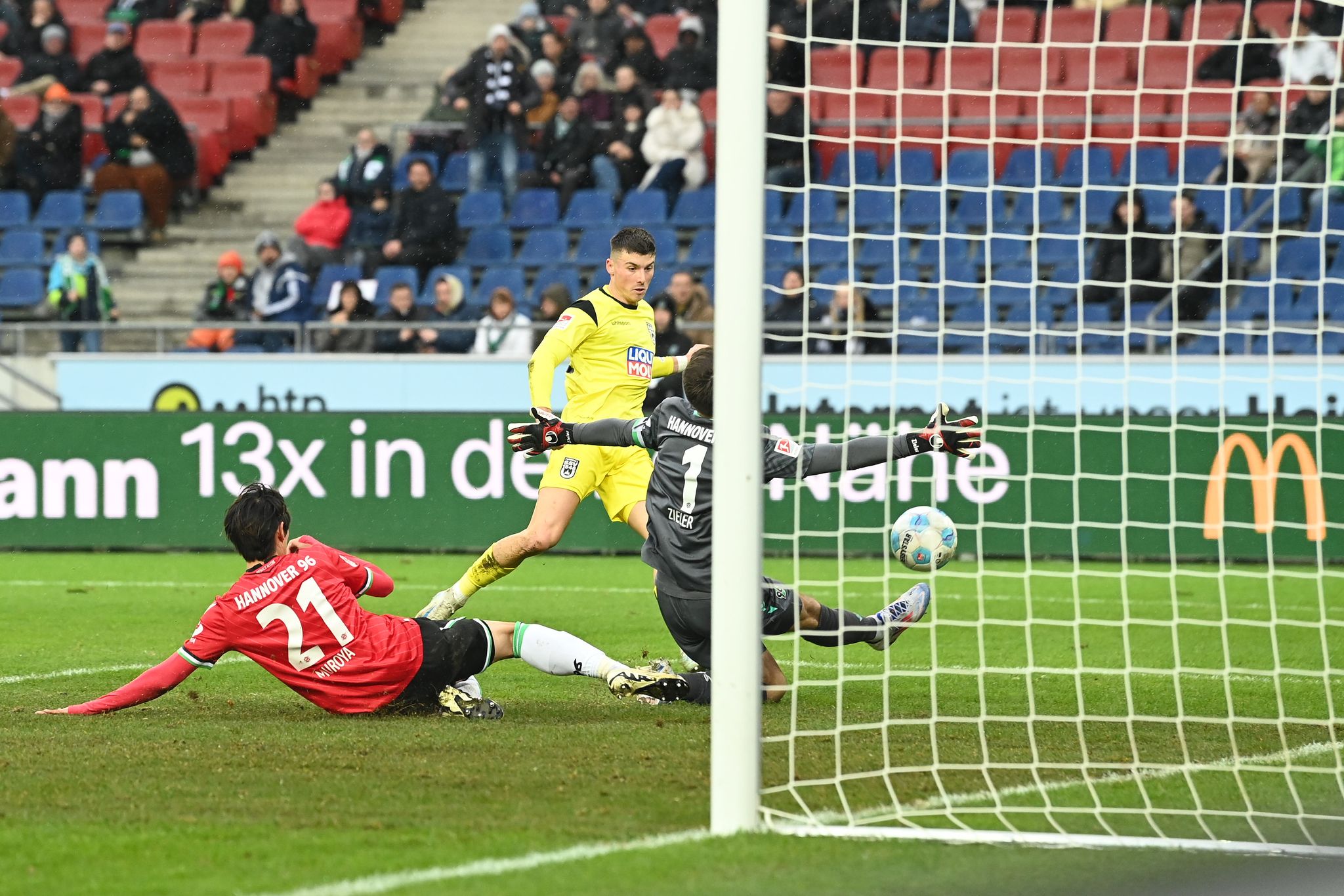 Hannover beendet Negativserie mit 3:2 gegen Ulm