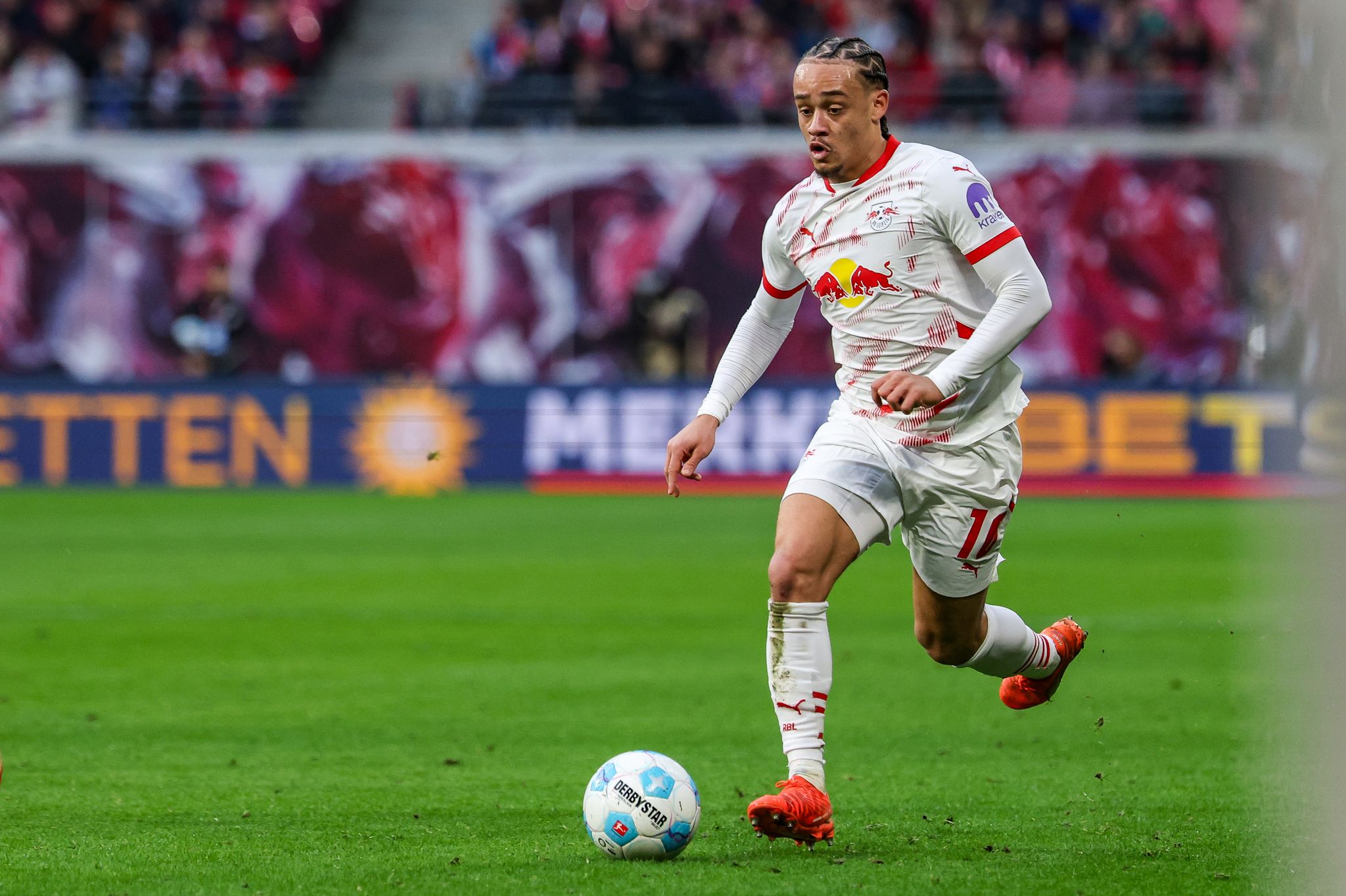 Rekord-Transfer: RB Leipzig verpflichtet Xavi Simons fest