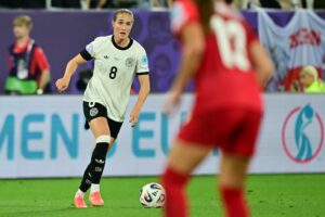 Nationalspielerin Lohmann wechselt von Bayern auf die Insel