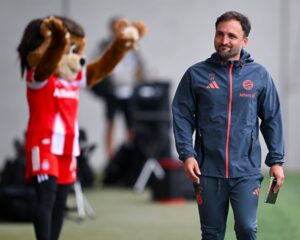 FC Bayern mit Barcala auf Titeljagd: «Keine Ausreden»
