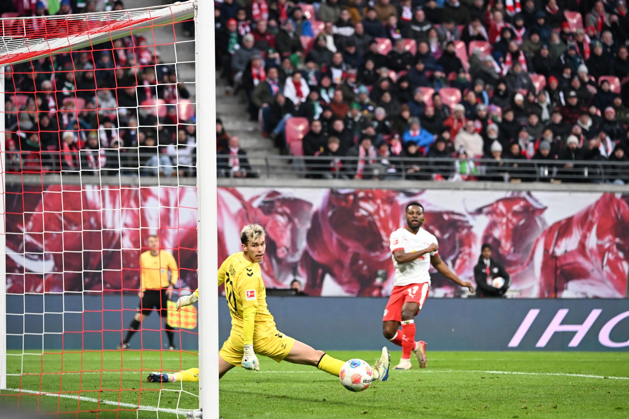 Leipzigs Werner jubelt dank Traumtor gegen Ex-Club Bremen