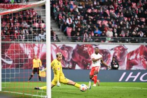 Leipzigs Werner jubelt dank Traumtor gegen Ex-Club Bremen