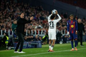 Lob trotz Pleite: Toppmöller schwärmt von der Eintracht