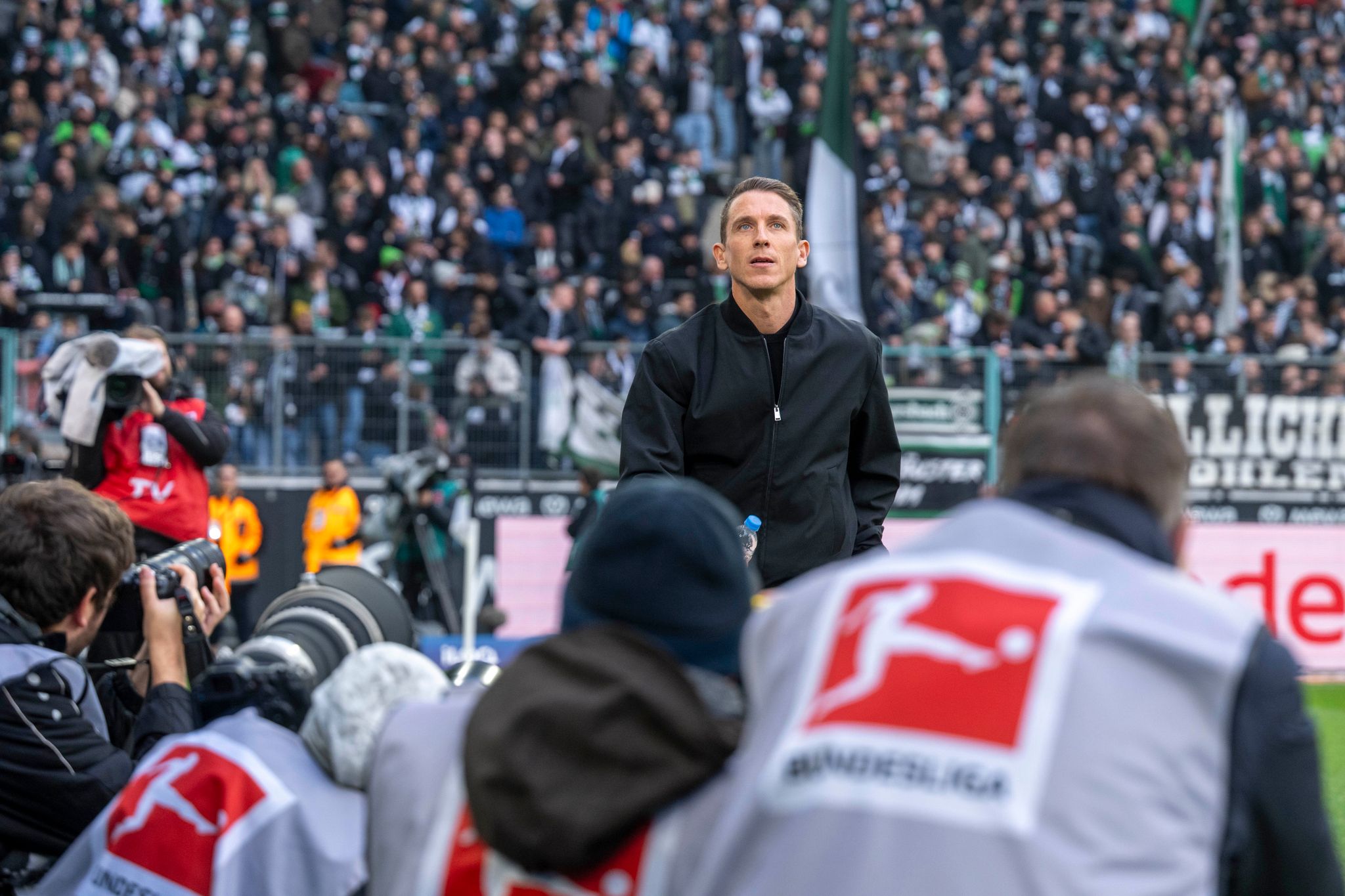 Offiziell: Wolfsburg befördert Daniel Bauer zum Cheftrainer