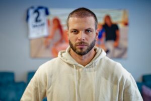 Diekmeiers krebskranke Tochter Delani reitet zu Sieg