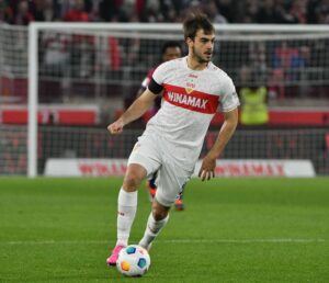 Werder Bremen leiht Stürmer vom VfB Stuttgart aus