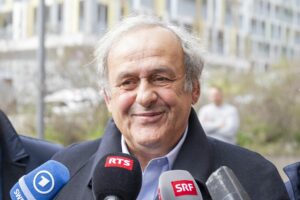 Platini-Kritik an Infantino: Zu einem Autokraten entwickelt