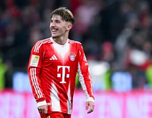 Bayerns Karl freut sich über Führerschein und neuen Vertrag